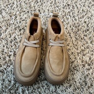 Old Navy Tan Kids Boots